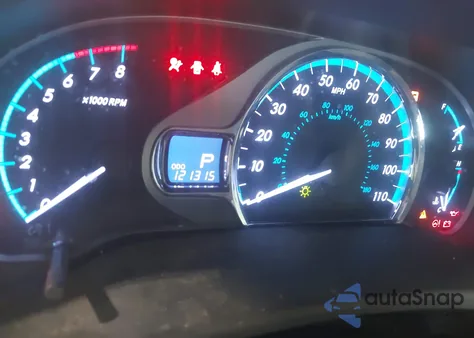 2014 Toyota Sienna Xle V6 8 Passenger из США, поврежденный, VIN 5TDYK3DC7ES428980